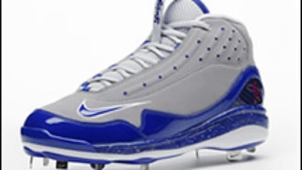 Nike Swingman Jackie Robinson cleats